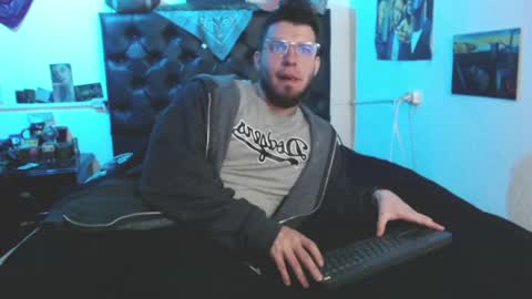 brad hot boy online show from 05-27-26, 04:15