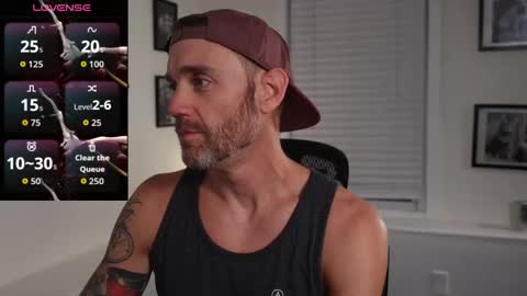 Snapshot of bradbronton chatting on 09-18-25, 09:44 BradBronton online show from 09-18-25, 09:44