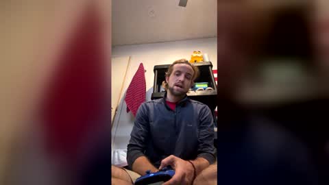 braden_thompson2012 online show from 05-04-26, 06:37