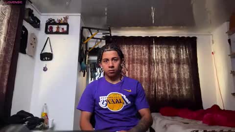 Snapshot of bradley_strong_ chatting on 02-01-26, 03:32 Bradley Strong online show from 02-01-26, 03:32