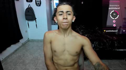 Snapshot of bradley_strong_ chatting on 03-15-26, 03:45 Bradley Strong online show from 03-15-26, 03:45