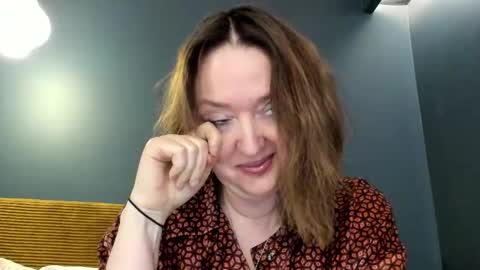 I see you X-twitter its braingirl online show from 02-22-26, 08:51