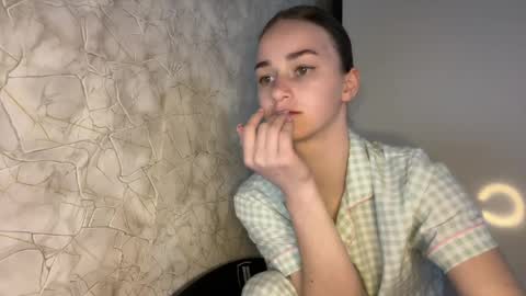 Snapshot of bralkissy chatting on 05-02-26, 05:07 Kate online show from 05-02-26, 05:07