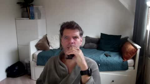 Snapshot of bram1944972145 chatting on 12-15-24, 11:23 Bram online show from 12-15-24, 11:23