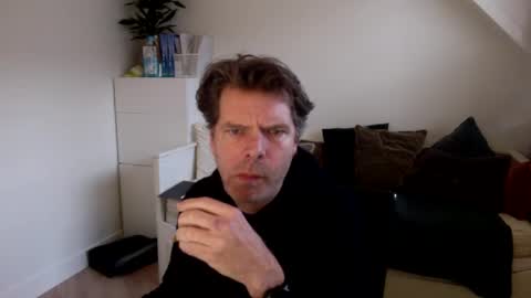 Snapshot of bram1944972145 chatting on 02-07-25, 02:37 Bram online show from 02-07-25, 02:37