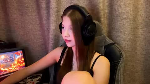 Alice online show from 10-30-25, 02:07