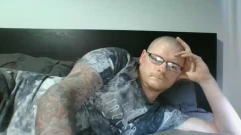 Snapshot of brandnewguy1988 chatting on 03-02-26, 01:18 brandnewguy1988 online show from 03-02-26, 01:18