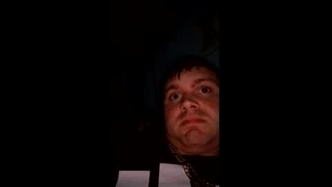 Snapshot of brandon281997 chatting on 02-18-26, 10:11 brandon281997 online show from 02-18-26, 10:11