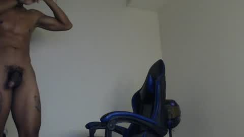 Snapshot of brandon_fs chatting on 07-10-26, 11:02 Brandon online show from 07-10-26, 11:02