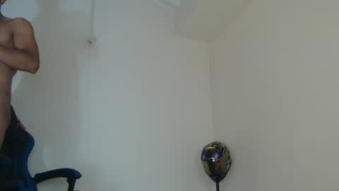 Snapshot of brandon_fs chatting on 07-17-26, 11:06 Brandon online show from 07-17-26, 11:06