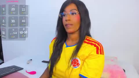 Snapshot of brandy_brow chatting on 06-27-26, 11:32 brandy Independent model online show from 06-27-26, 11:32