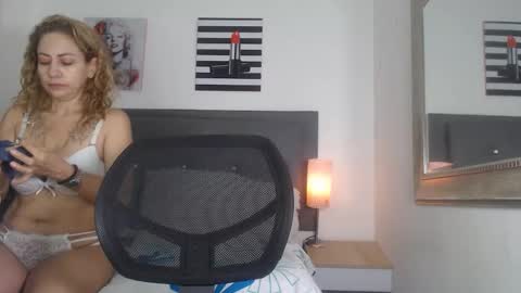 Vanesa online show from 02-13-26, 11:17