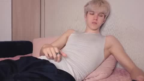 Snapshot of braxiboy chatting on 07-02-26, 03:29 Brax online show from 07-02-26, 03:29