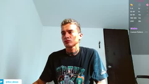Snapshot of bray_hotboy chatting on 07-09-26, 01:37 Bray Hotboy online show from 07-09-26, 01:37