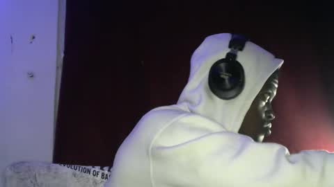 Snapshot of brayan1111x chatting on 11-08-25, 07:34 brayan1111x online show from 11-08-25, 07:34