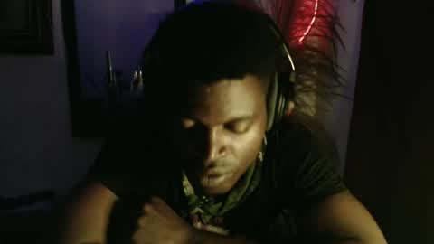 Snapshot of brayan1111x chatting on 05-30-26, 07:00 brayan1111x online show from 05-30-26, 07:00