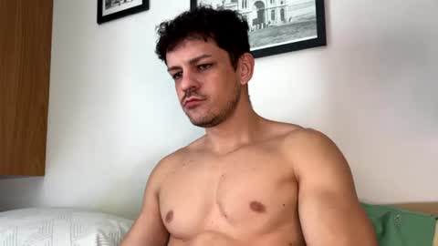 Snapshot of braziliangoodboy chatting on 06-16-26, 02:30 braziliangoodboy online show from 06-16-26, 02:30