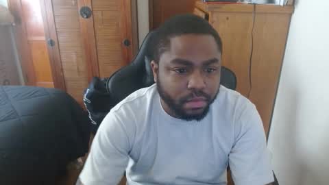 Snapshot of breadw1nnah chatting on 01-02-25, 08:35 Breadw1nnah online show from 01-02-25, 08:35