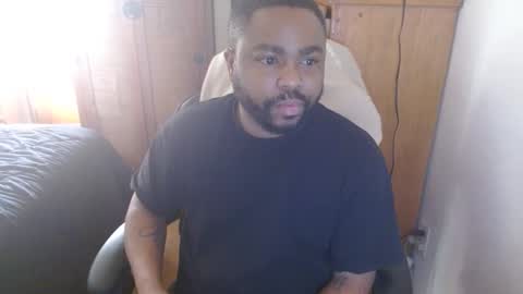 Snapshot of breadw1nnah chatting on 02-23-25, 03:51 Breadw1nnah online show from 02-23-25, 03:51