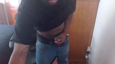 Snapshot of breadw1nnah chatting on 09-18-25, 09:28 Breadw1nnah online show from 09-18-25, 09:28