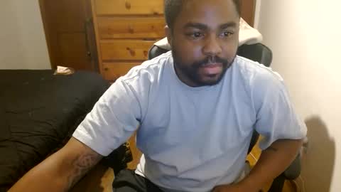 Snapshot of breadw1nnah chatting on 11-05-25, 05:07 Breadw1nnah online show from 11-05-25, 05:07