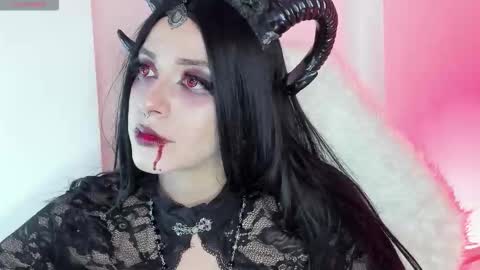 Rei  online show from 10-23-25, 04:23