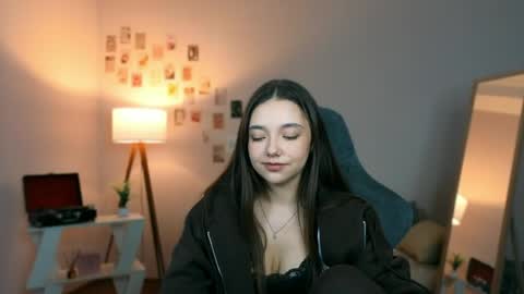 Rachel online show from 04-16-26, 08:09