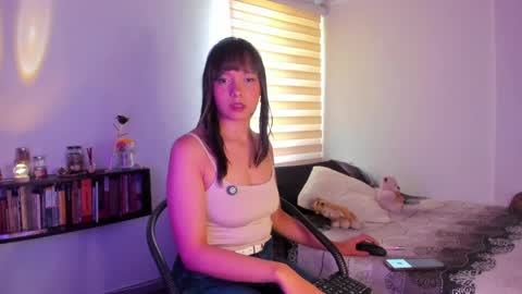 Snapshot of breakfastwithtiffanys chatting on 04-28-26, 03:17 breakfastwithtiffanys online show from 04-28-26, 03:17