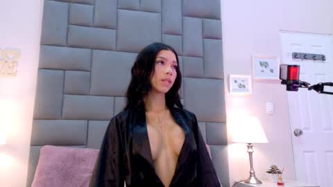 Bree  online show from 02-14-25, 02:44