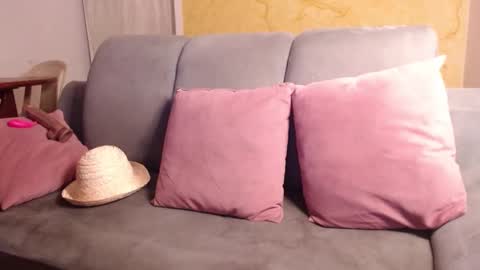 Valentina online show from 12-13-24, 09:57