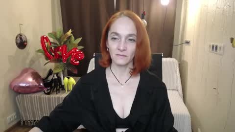 Snapshot of breeterner chatting on 02-26-25, 12:16 breeterner online show from 02-26-25, 12:16