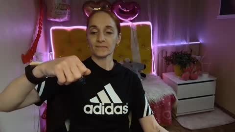 Snapshot of breeterner chatting on 03-03-25, 04:58 breeterner online show from 03-03-25, 04:58