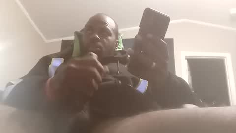 breeze316 online show from 11-17-25, 11:27