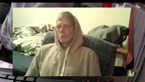 bremer64 online show from 11-11-25, 09:09