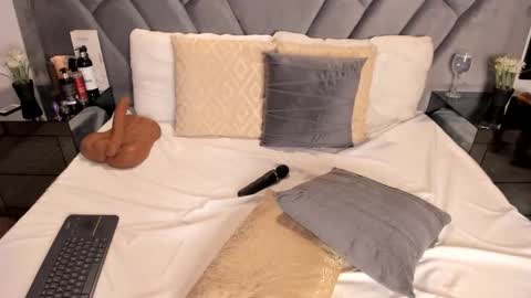 Brenda online show from 02-24-26, 09:57