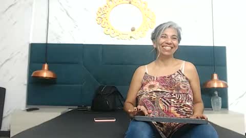 Snapshot of brenda_velasquez chatting on 05-16-26, 06:50 BRENDA VELASQUEZ online show from 05-16-26, 06:50