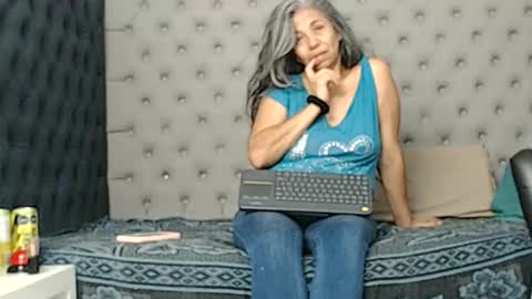 Snapshot of brenda_velasquez chatting on 05-24-26, 10:48 BRENDA VELASQUEZ online show from 05-24-26, 10:48