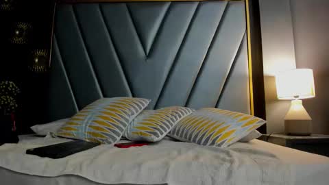 Brenda Time Schedule 0600 - 1400 GMT-5 online show from 10-22-25, 10:48