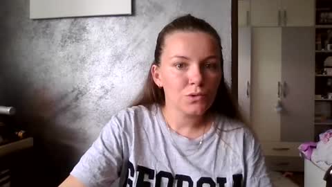 Brenda online show from 07-08-26, 01:04