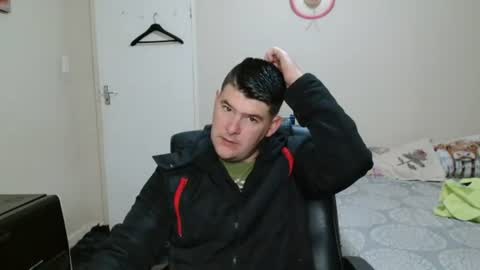 Snapshot of brendansexyboy098754 chatting on 06-22-26, 03:36 ask me lol online show from 06-22-26, 03:36