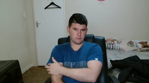 Snapshot of brendansexyboy098754 chatting on 07-01-26, 03:08 ask me lol online show from 07-01-26, 03:08