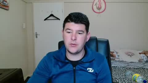 Snapshot of brendansexyboy098754 chatting on 07-13-26, 05:21 ask me lol online show from 07-13-26, 05:21
