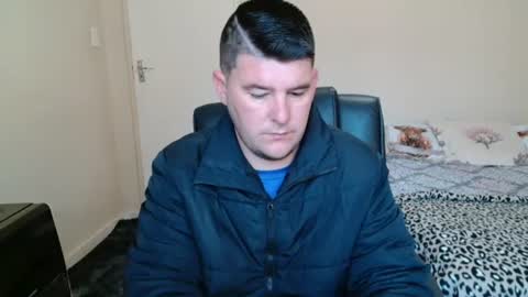 Snapshot of brendansexyboy098754 chatting on 07-14-26, 05:45 ask me lol online show from 07-14-26, 05:45