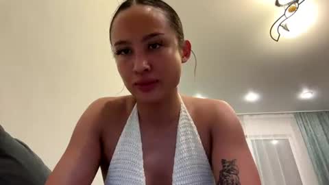 Mia   online show from 07-12-26, 06:21