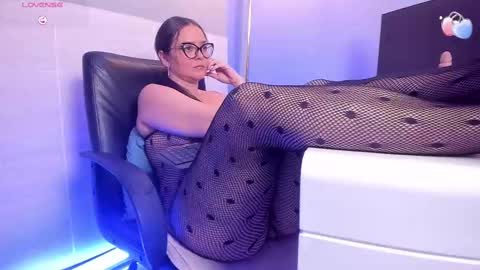      online show from 02-20-25, 06:13