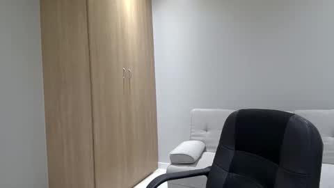 Brett online show from 11-06-25, 03:24