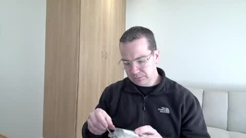 Brett online show from 05-08-26, 11:37