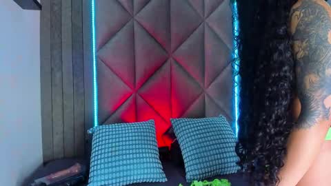 B R I A  online show from 01-14-26, 02:50