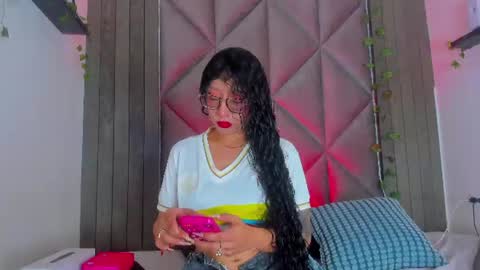 Snapshot of briaconner_ chatting on 06-24-26, 02:54 B R I A online show from 06-24-26, 02:54