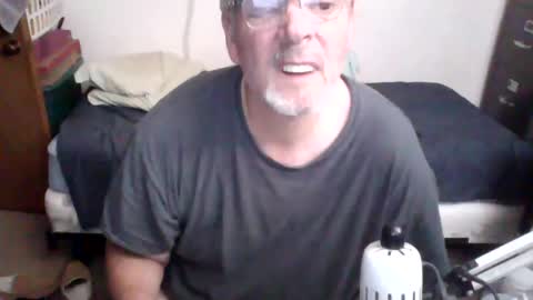 Snapshot of brian678705 chatting on 07-20-26, 01:35 brian678705 online show from 07-20-26, 01:35